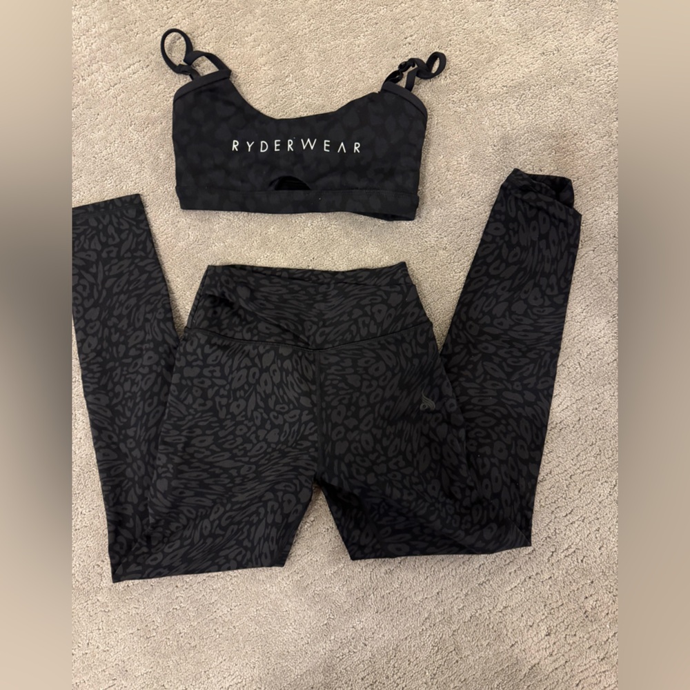 Ryderwear Black Leopard Print Activewear Set